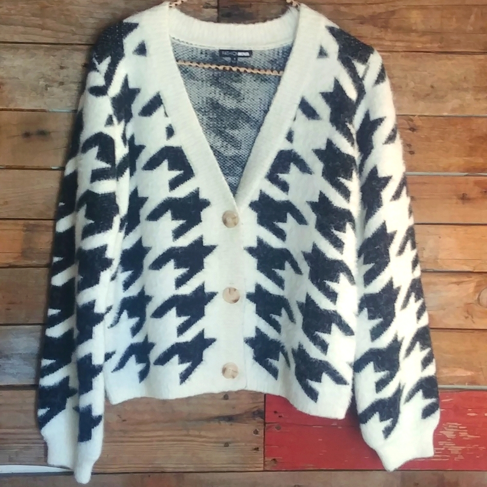 Fashion Nova cardigan